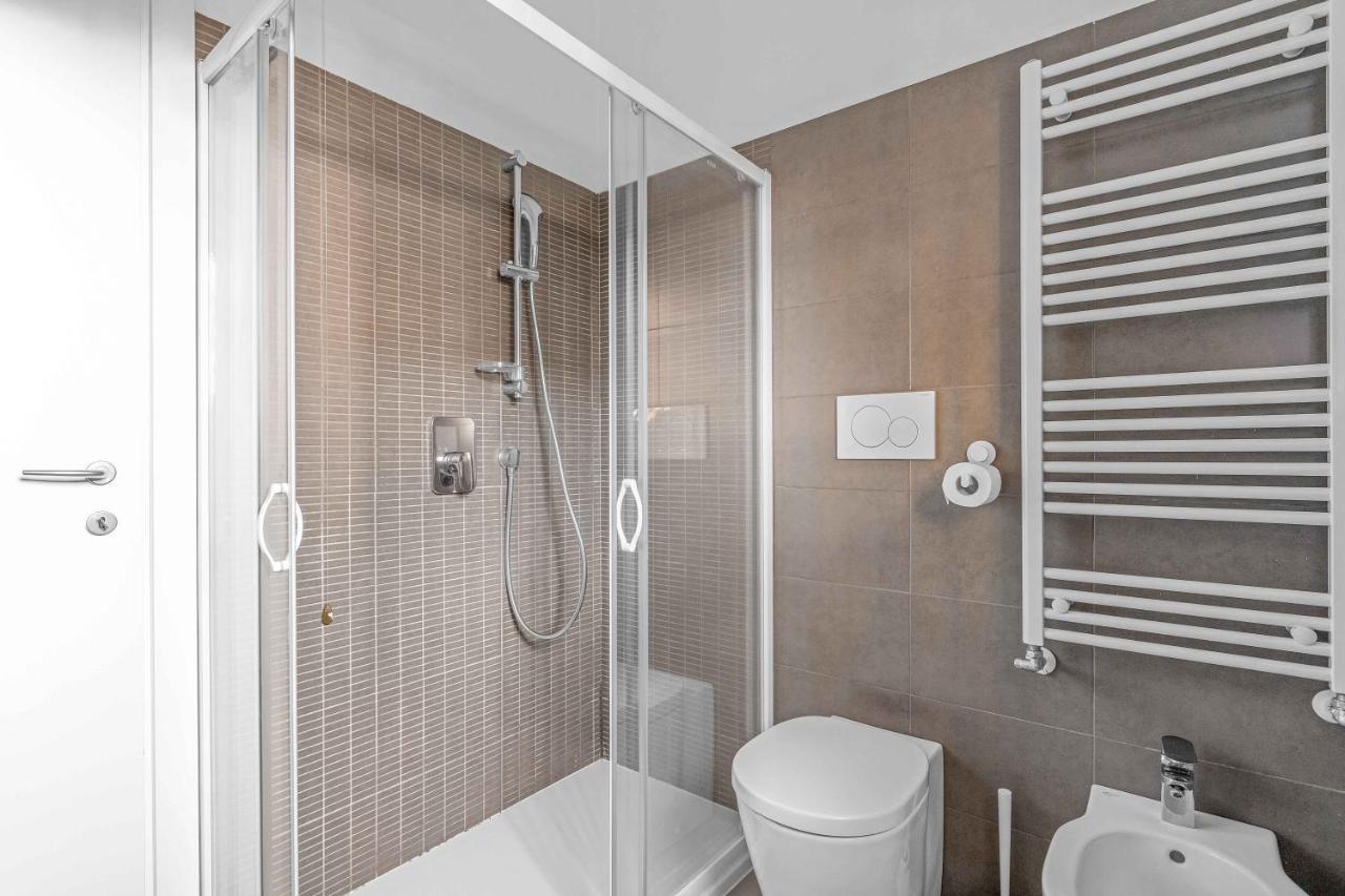 Cos54 - Exclusive Apartment With Garden In Milano Ngoại thất bức ảnh